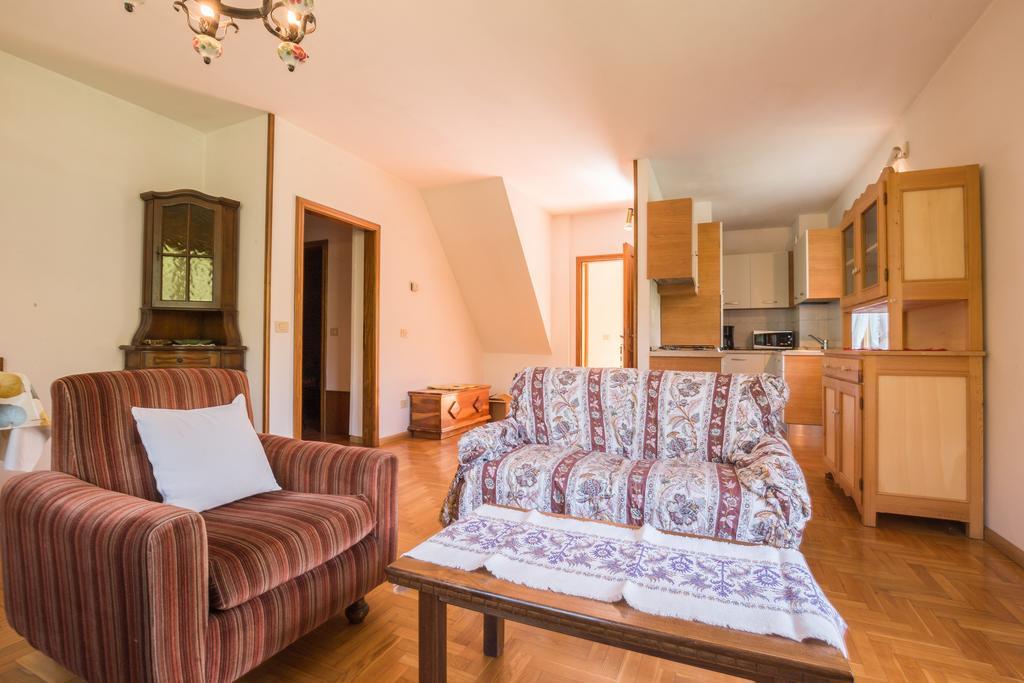 Ferienwohnung Casa Oasi Val Maria-Pur Exterior foto