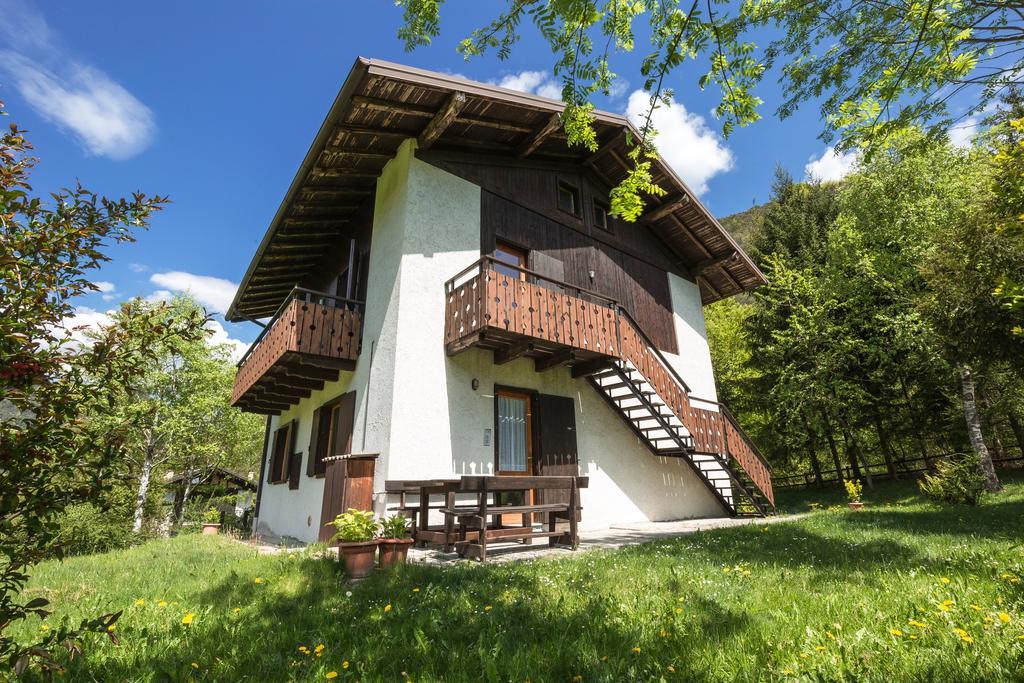 Ferienwohnung Casa Oasi Val Maria-Pur Exterior foto
